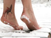 Feet - Ksenia D - 2012-04-30 Blonde girl and white snow