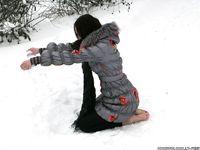 Feet - Ksenia D - 2013-03-13 Tall girl in the snow