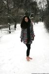 Feet - Ksenia D - 2013-03-13 Tall girl in the snow