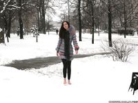 Feet - Ksenia D - 2013-03-13 Tall girl in the snow