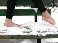 Feet - Ksenia D - 2013-03-13 Tall girl in the snow