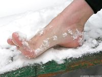 Feet - Ksenia D - 2013-03-13 Tall girl in the snow