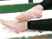 Feet - Ksenia D - 2013-03-13 Tall girl in the snow