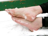 Feet - Ksenia D - 2013-03-13 Tall girl in the snow