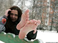 Feet - Ksenia D - 2013-03-13 Tall girl in the snow