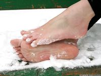 Feet - Ksenia D - 2013-03-13 Tall girl in the snow