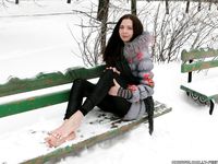 Feet - Ksenia D - 2013-03-13 Tall girl in the snow
