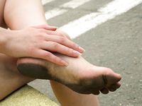 Feet - Ksenia E - 2013-10-26 Summer heat