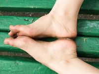 Feet - Ksenia E - 2013-10-26 Summer heat