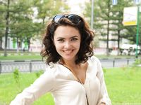 Feet - Ksenia G - 2015-10-15 A girl in an office dress