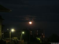 Feet - Ksusha A + Ira - 2008-05-04 Barefoot trips to Russian towns. Kamyshino