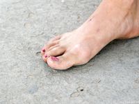 Feet - Ksusha A + Ira - 2008-05-04 Barefoot trips to Russian towns. Kamyshino