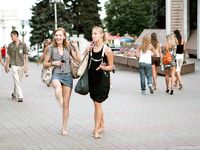 Feet - Ksusha A + Ira - 2008-05-04 Barefoot trips to Russian towns. Kamyshino