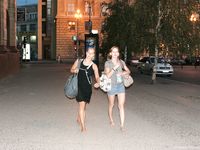 Feet - Ksusha A + Ira - 2008-05-04 Barefoot trips to Russian towns. Kamyshino