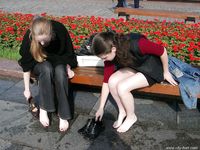 Feet - Lena + Nastya + Alla - 2003-10-15 A weekend in the park