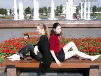 Feet - Lena + Nastya + Alla - 2003-10-15 A weekend in the park