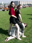 Feet - Lena + Nastya + Alla - 2003-10-15 A weekend in the park