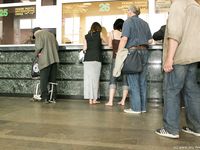 Feet - Lena D + Dina - 2008-08-04 Barefoot trip to Mytishi