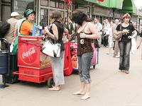 Feet - Lena D + Dina - 2008-08-04 Barefoot trip to Mytishi