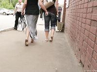 Feet - Lena D + Dina - 2008-08-04 Barefoot trip to Mytishi