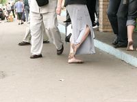 Feet - Lena D + Dina - 2008-08-04 Barefoot trip to Mytishi