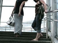 Feet - Lena D + Dina - 2008-08-04 Barefoot trip to Mytishi