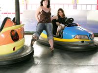 Feet - Lena D + Dina - 2008-08-04 Barefoot trip to Mytishi