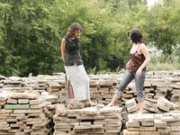 Feet - Lena D + Dina - 2008-08-04 Barefoot trip to Mytishi