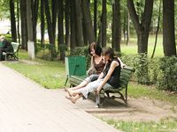 Feet - Lena D + Dina - 2008-08-04 Barefoot trip to Mytishi