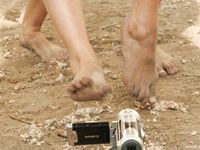 Feet - Lena D + Luba B - 2007-10-26 Barefoot babes