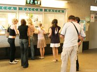 Feet - Lena D - 2009-03-31 Barefoot in metro & sexy soles in the city