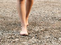 Feet - Lena F - 2010-06-09 Feet with high arches