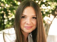 Feet - Lena F - 2010-06-09 Feet with high arches