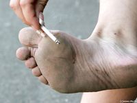 Feet - Lena F - 2010-06-09 Feet with high arches