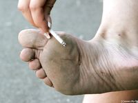 Feet - Lena F - 2010-06-09 Feet with high arches