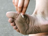 Feet - Lena F - 2010-06-09 Feet with high arches