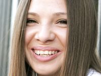 Feet - Lena F - 2010-06-09 Feet with high arches