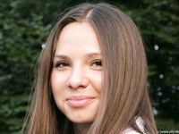 Feet - Lena F - 2010-06-09 Feet with high arches