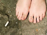 Feet - Lena G - 2011-10-31 Beauty with dirty soles