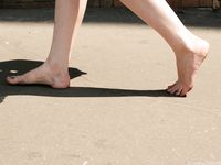 Feet - Lena G - 2011-10-31 Beauty with dirty soles