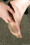 Feet - Lena G - 2011-10-31 Beauty with dirty soles