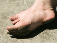 Feet - Lena G - 2011-10-31 Beauty with dirty soles