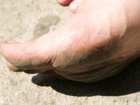 Feet - Lena G - 2011-10-31 Beauty with dirty soles