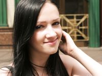 Feet - Lena G - 2011-10-31 Beauty with dirty soles