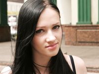 Feet - Lena G - 2011-10-31 Beauty with dirty soles