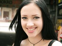 Feet - Lena G - 2011-10-31 Beauty with dirty soles