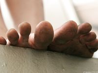 Feet - Lena G - 2011-10-31 Beauty with dirty soles