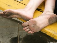 Feet - Lena G - 2011-10-31 Beauty with dirty soles