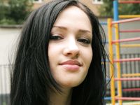 Feet - Lena G - 2011-10-31 Beauty with dirty soles