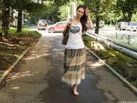 Feet - Lena H - 2018-06-04 Torn sandals